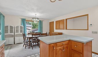 8210 GROVE Ave, Wisconsin Rapids, WI 54494