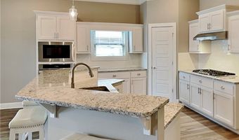 1101 Flat Rock St, Bentonville, AR 72713