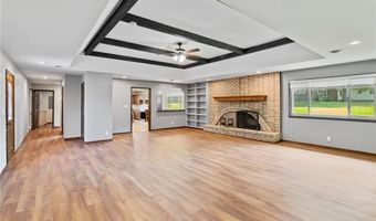 2207 N 154th Ter, Basehor, KS 66007