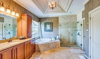 6 RIDGEVIEW Way, Allentown, NJ 08501