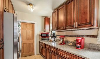 883 W Nicolet St, Banning, CA 92220