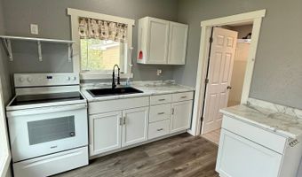 504 FREIBURGER Ave, Antigo, WI 54409