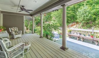 14 Shelton Branch Rd, Barnardsville, NC 28709