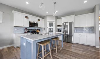 1350 Chipman Ln, North Liberty, IA 52317