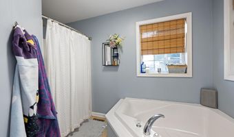 29 E WALNUT St, Magnolia, DE 19962