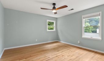 310 Somerlane Pl, Avondale Estates, GA 30002