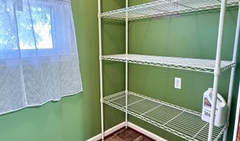 238 Lakeview Dr, Blacksburg, SC 29702