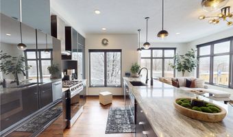 121 N Howard St, Akron, OH 44308