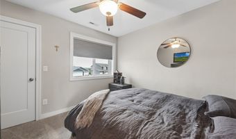 1210 S 11th St, Adel, IA 50003