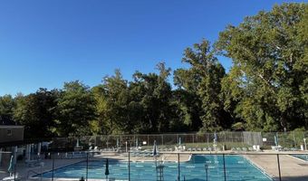 10650 WEYMOUTH St 201, Bethesda, MD 20814