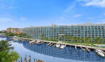 3001 NE 185th St 613, Aventura, FL 33180