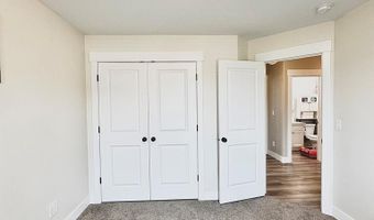 2737 Pinfire Crk, Ammon, ID 83406