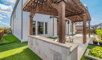 898 Newcastle Dr, Allen, TX 75013
