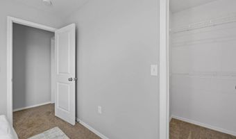 108 Pin Oak Dr, Aurora, MO 65605