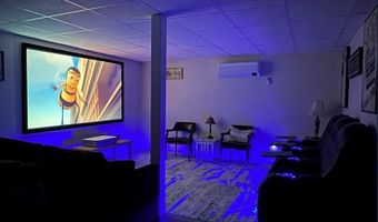 93 E Huntress Pond Rd, Barnstead, NH 03225