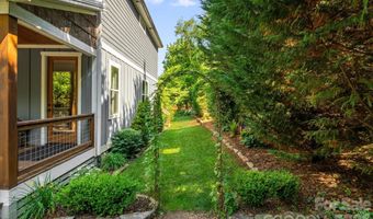 76 Louisiana Ave, Asheville, NC 28806