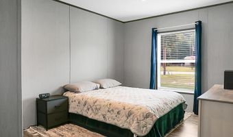 317 Pooshee Plantation Way, Bonneau, SC 29431