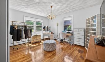 23 Park St, North Providence, RI 02904