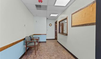 1050 Main St 24, East Greenwich, RI 02818