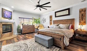 19420 Red Feather Rd, Apple Valley, CA 92307