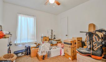 5708 3rd St, Lubbock, TX 79416