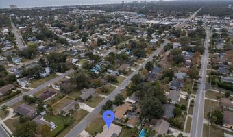 490 MAKO Dr, Atlantic Beach, FL 32233