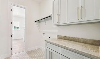 1066 Kingsley Ct, Weatherford, TX 76087