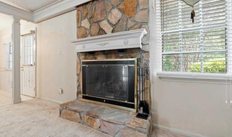 101 BERMUDA LAKE Dr, Alabaster, AL 35007
