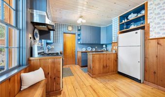 355 Scott Rd, Cumberland, RI 02864