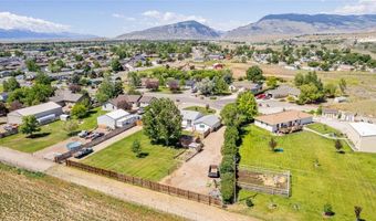 138 Pleasant View Dr, Cody, WY 82414