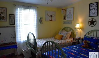 7725 Medical Center Rd, Axton, VA 24054