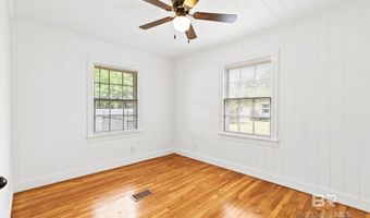301 E Craig St, Atmore, AL 36502