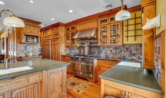 767 East Ave, Bay Head, NJ 08742