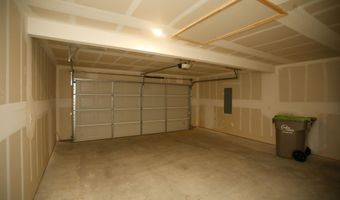 1604 Rambling Brook Dr, Benton, AR 72015