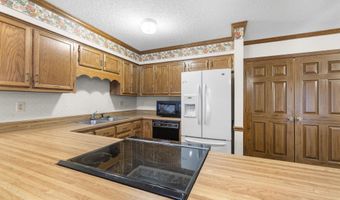 5951 BLAKEVIEW Dr, Bartlett, TN 38134
