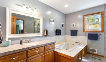 6320 Lincoln St, Allendale, MI 49401