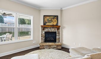 1029 Aspen Glen Dr, Alcoa, TN 37701