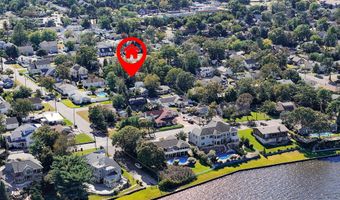 637 Compass Ave, Beachwood, NJ 08722