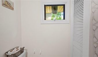 608 Black Plain Rd, North Smithfield, RI 02896