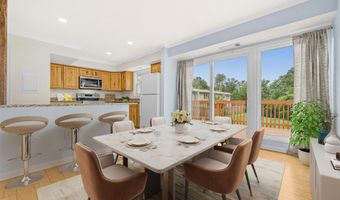 5013 AMERICANA Dr, Annandale, VA 22003