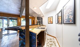 77 TERRACE Dr, Hilo, HI 96720