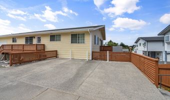 749 1ST St, Brookings, OR 97415