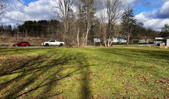 Echo Ln, Athens, OH 45710