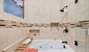 817 Harbor Rd, Alameda, CA 94502