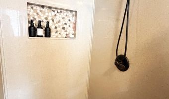 2626 SE 13th Ave, Aberdeen, SD 57401