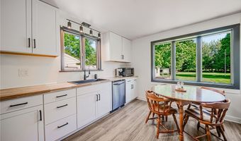 107 Cooper Foster Park Rd, Amherst, OH 44001