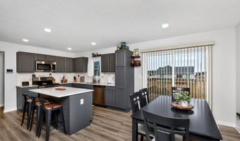 2832 21st St SW, Altoona, IA 50009