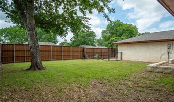 904 Lake Highlands Dr, Allen, TX 75002