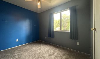 3250 E Douglas Ave, Des Moines, IA 50317