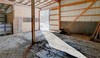 10 Bluebird Dr, Agency, MO 64401